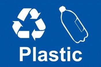 Tek bir plastik şişeyi geri dönüştürmek
